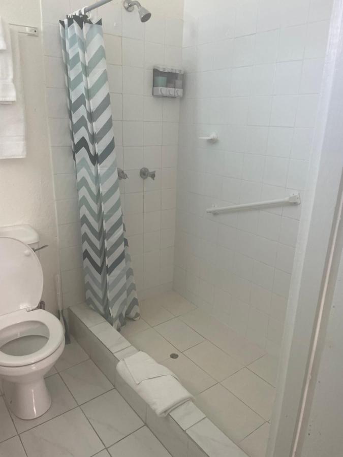 Nautilus Ocean Suites Bridgetown Ngoại thất bức ảnh