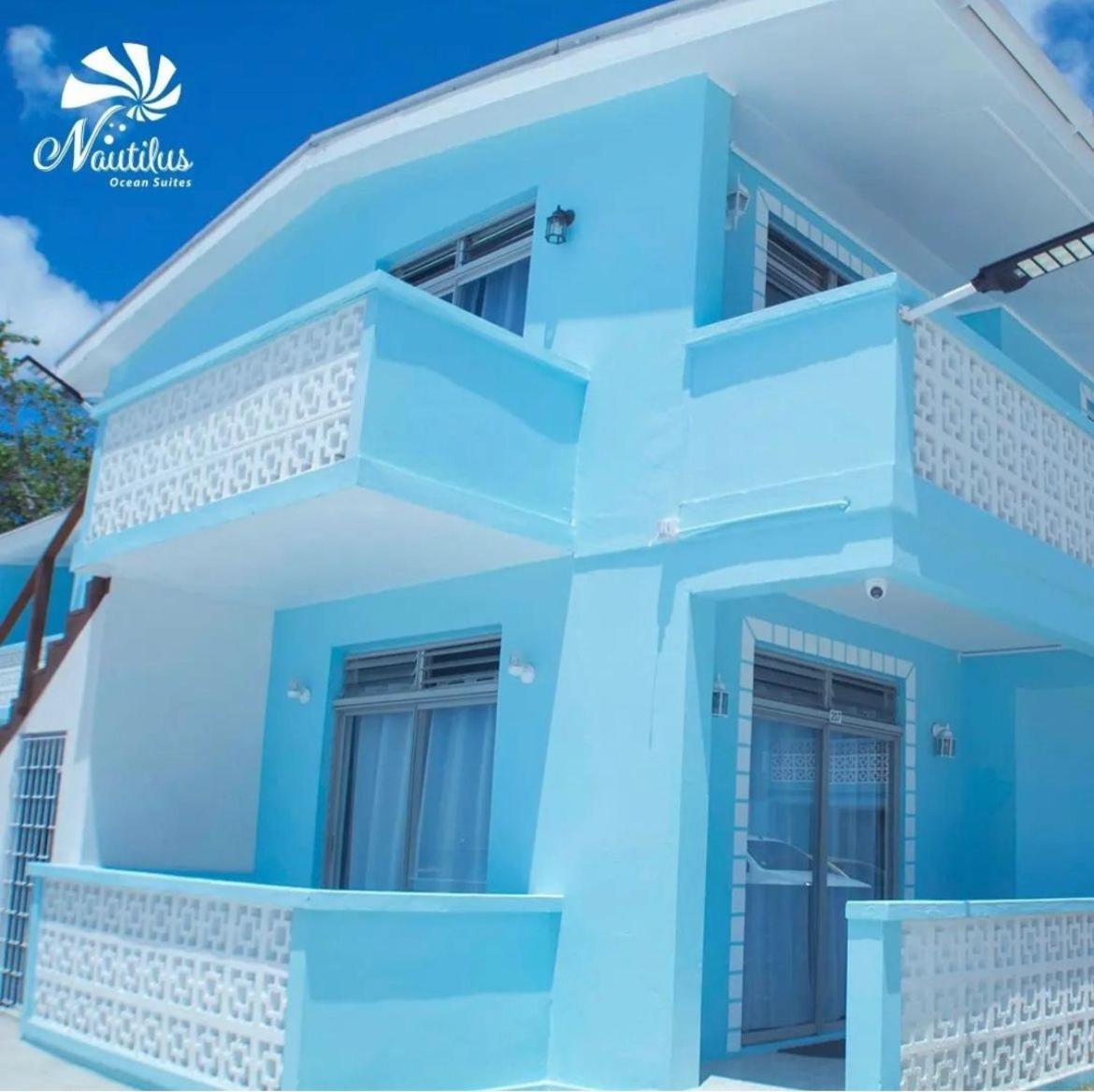 Nautilus Ocean Suites Bridgetown Ngoại thất bức ảnh